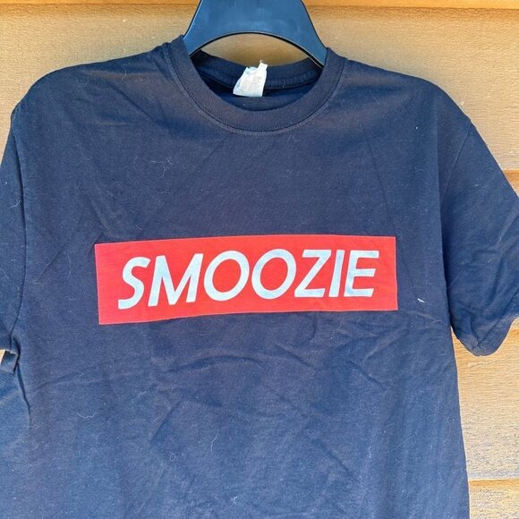 Gildan Heavy Cotton Black Smoozie Supreme Label Shirt Size M - Picture 3 of 10